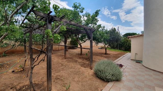 Image No.13-3 Bed Villa / Detached for sale