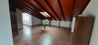 Image No.14-3 Bed Maisonette for sale