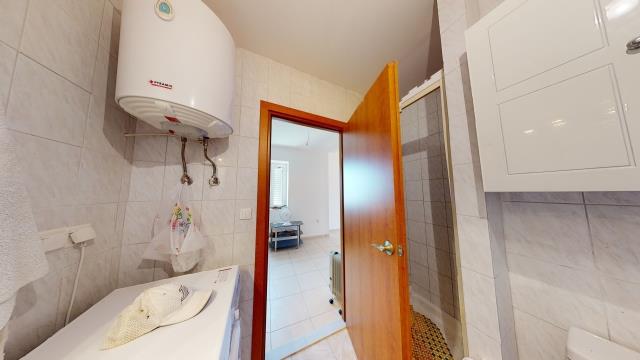 Image No.9-2 Bed Villa / Detached for sale