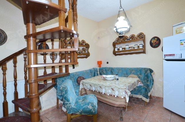 Image No.8-2 Bed Villa / Detached for sale