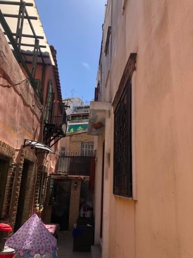 Image No.2-4 Bed Villa / Detached for sale