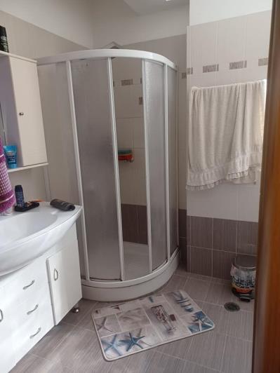 Image No.8-3 Bed Apartment for sale