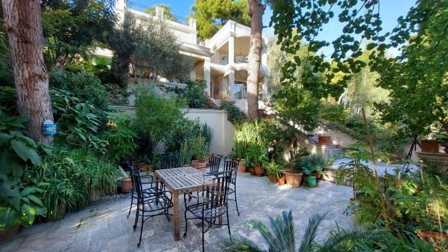 Image No.7-5 Bed Villa / Detached for sale