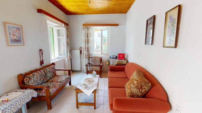 Image No.4-2 Bed House for sale