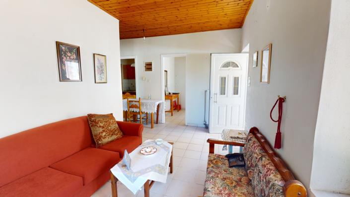 Image No.7-2 Bed House for sale