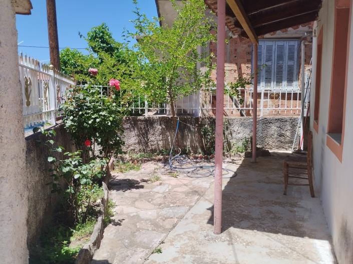 Image No.6-2 Bed House for sale