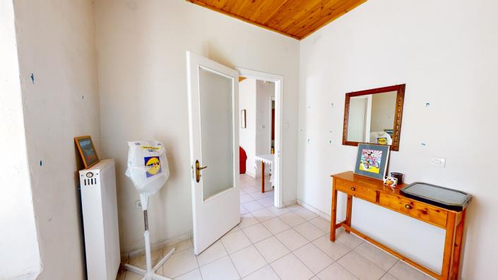 Image No.10-2 Bed House for sale