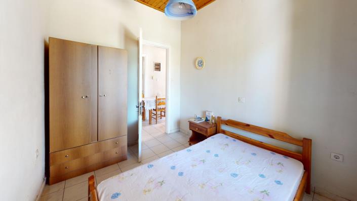 Image No.15-2 Bed House for sale