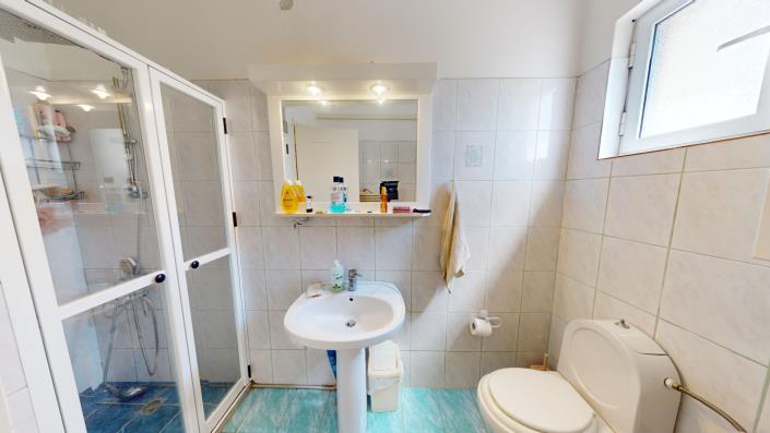 Image No.22-8 Bed House/Villa for sale