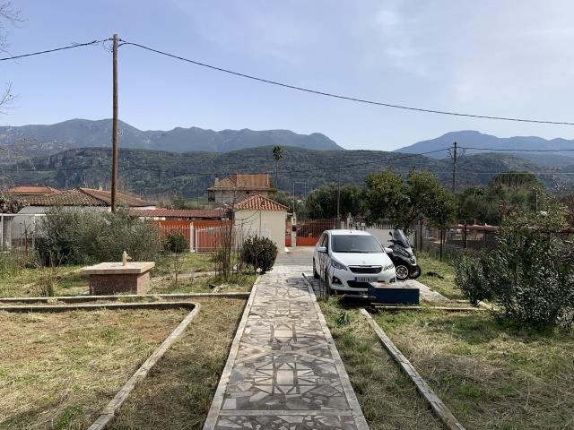 Image No.2-3 Bed Country House for sale