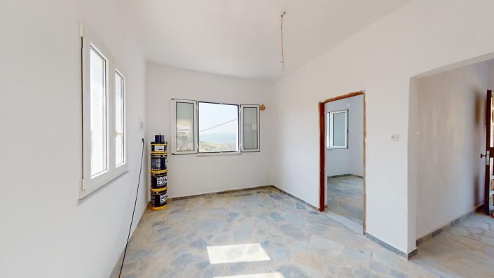 Image No.4-1 Bed Village House for sale