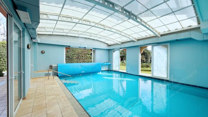 Image No.5-6 Bed Villa for sale