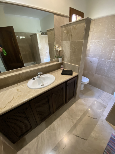 Image No.40-4 Bed House/Villa for sale