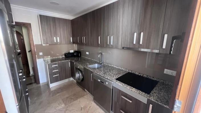 Image No.17-4 Bed House/Villa for sale