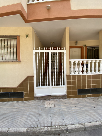 Image No.32-2 Bed Apartment for sale