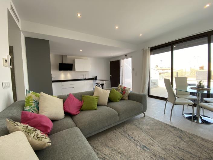 Image No.17-2 Bed Apartment for sale