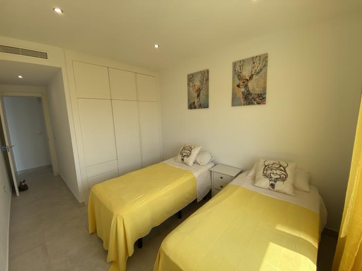 Image No.25-2 Bed Apartment for sale