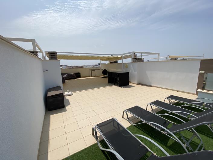 Image No.40-2 Bed Apartment for sale