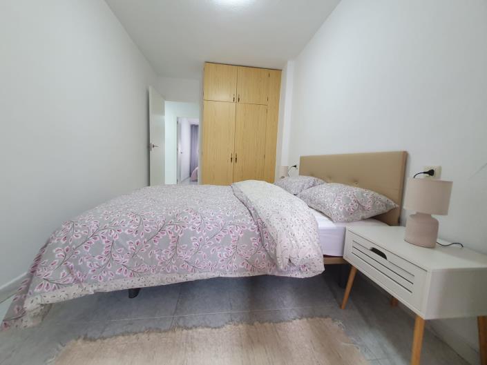 Image No.20-2 Bed Apartment for sale