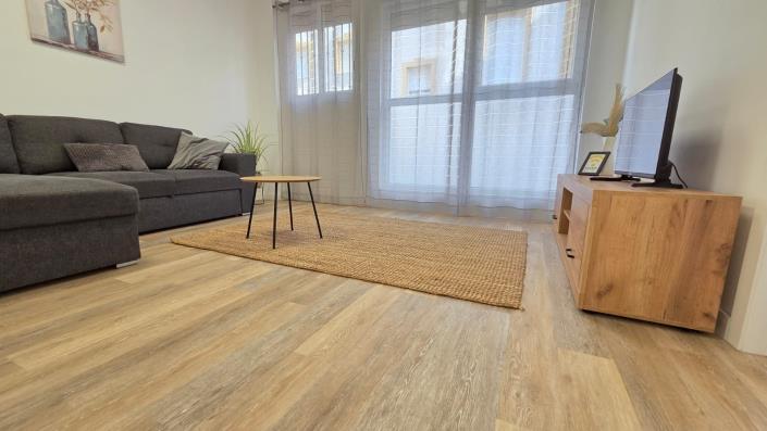 Image No.18-2 Bed Apartment for sale