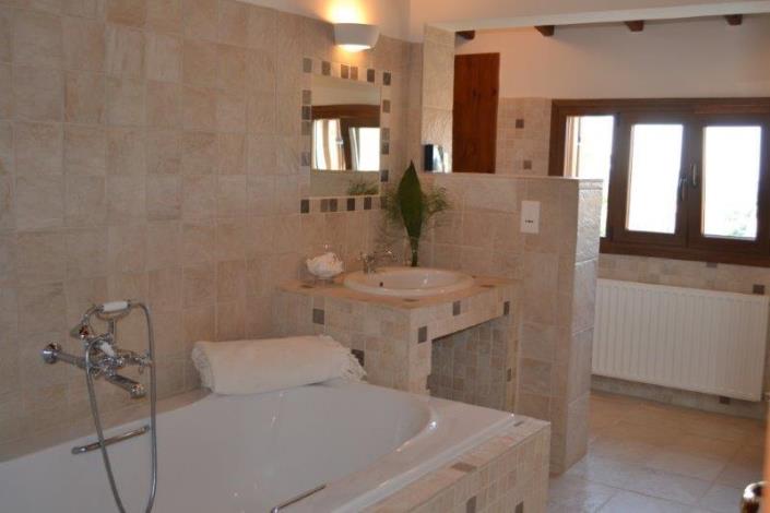 Image No.9-5 Bed Villa / Detached for sale