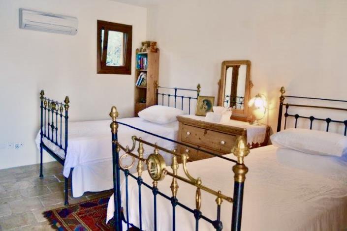 Image No.14-5 Bed Villa / Detached for sale