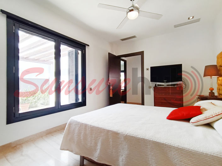 Image No.20-5 Bed Villa for sale