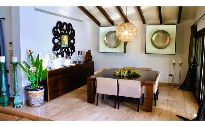 Image No.55-5 Bed Villa for sale