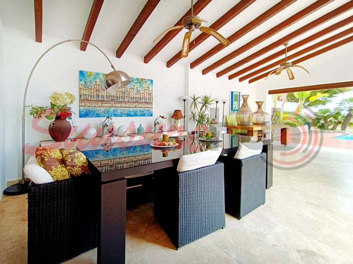 Image No.48-5 Bed Villa for sale