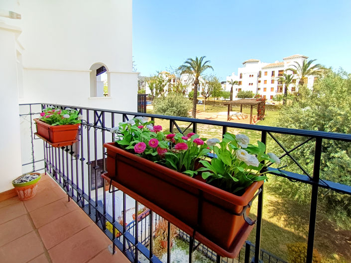 Image No.17-2 Bed Apartment for sale