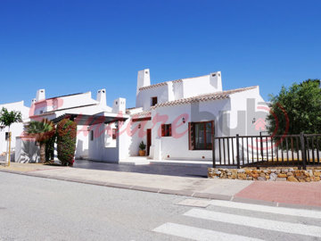 el-valle-esmerelda-02-villaoutside-01w-scaled