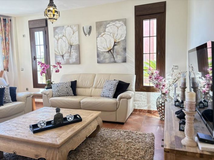 Image No.19-3 Bed Villa for sale