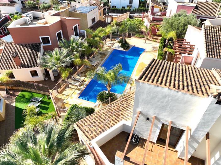 Image No.3-3 Bed Villa for sale