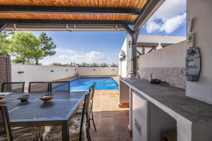 Image No.19-5 Bed Villa for sale