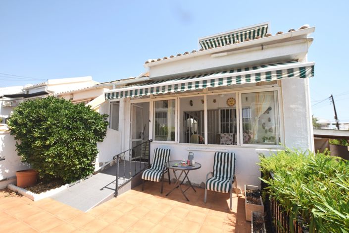 Image No.1-2 Bed Property for sale