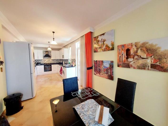 Image No.11-4 Bed Villa for sale