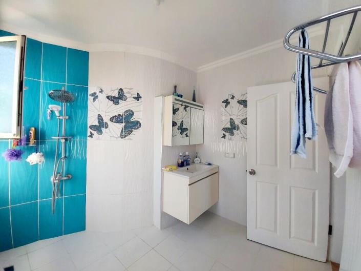 Image No.25-4 Bed Villa for sale