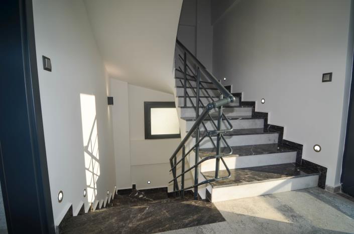 Image No.18-4 Bed Villa for sale