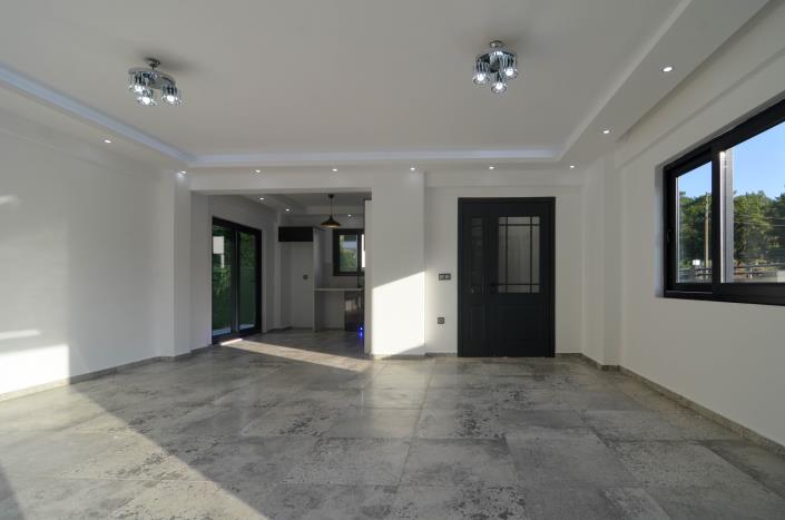 Image No.23-4 Bed Villa for sale