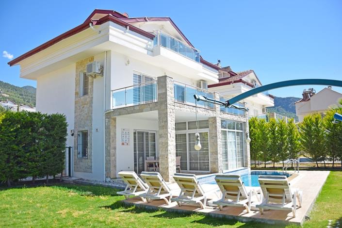 Image No.2-4 Bed House/Villa for sale