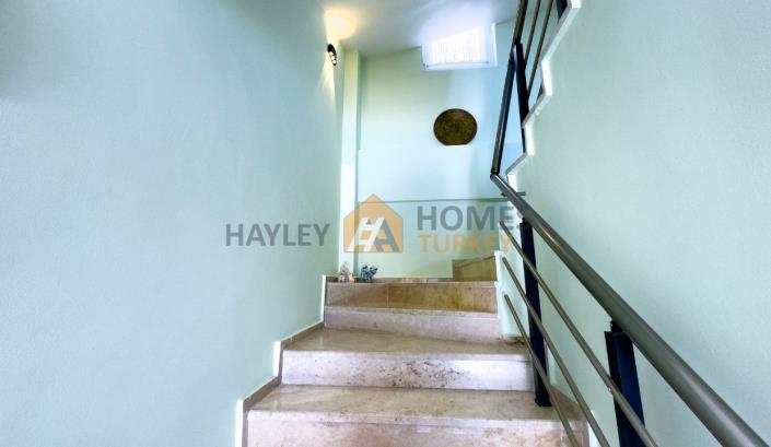 Image No.15-5 Bed Villa for sale