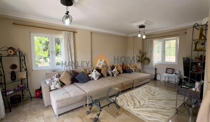 Image No.44-5 Bed Villa for sale