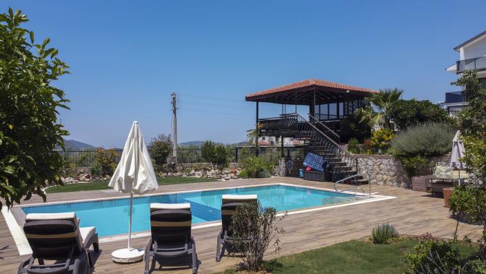 Image No.4-7 Bed Villa for sale