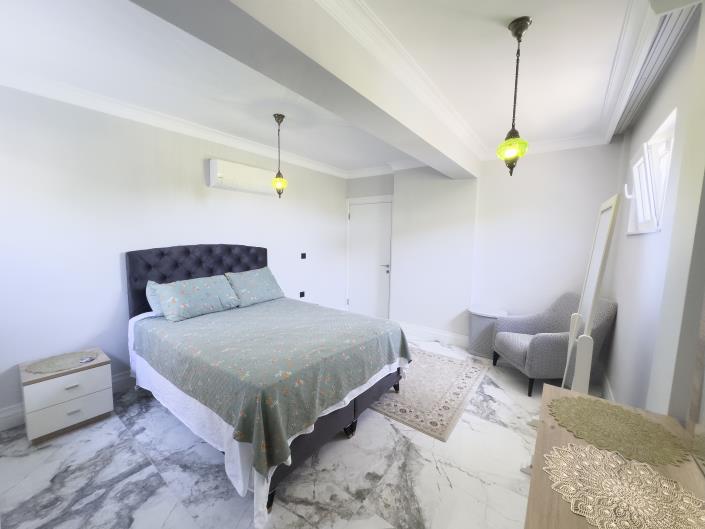 Image No.6-7 Bed Villa for sale