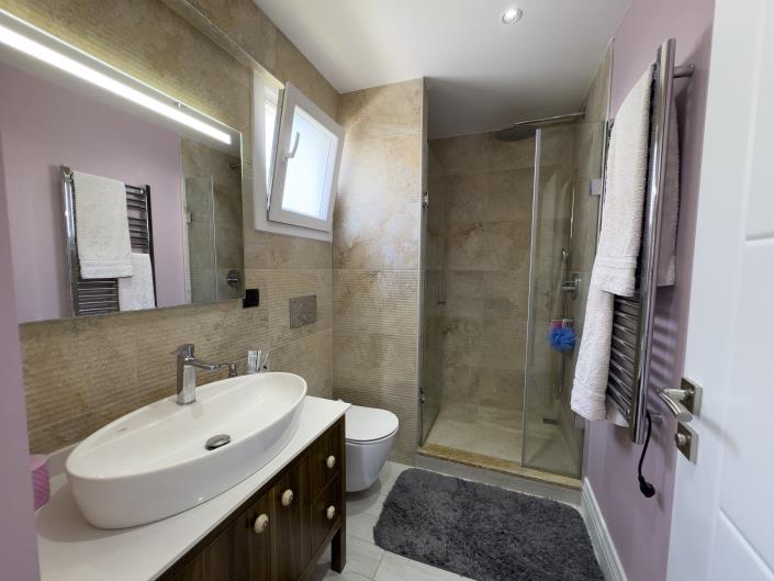 Image No.32-7 Bed Villa for sale