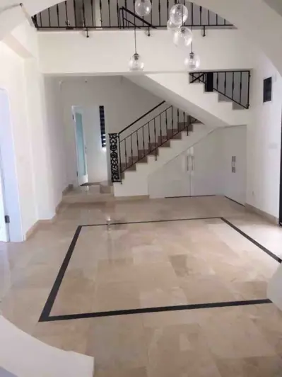 Image No.44-5 Bed Villa for sale