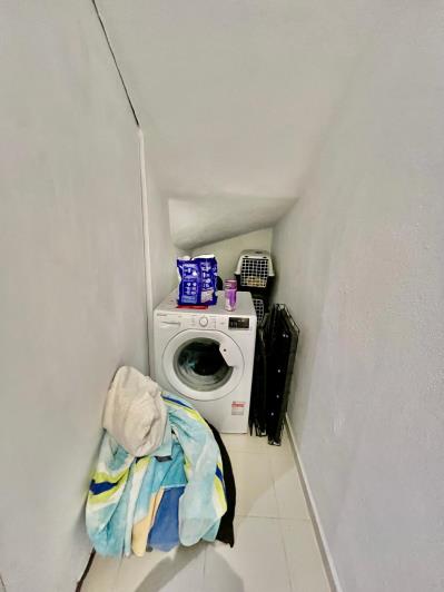 Image No.28-3 Bed Semi-Detached for sale