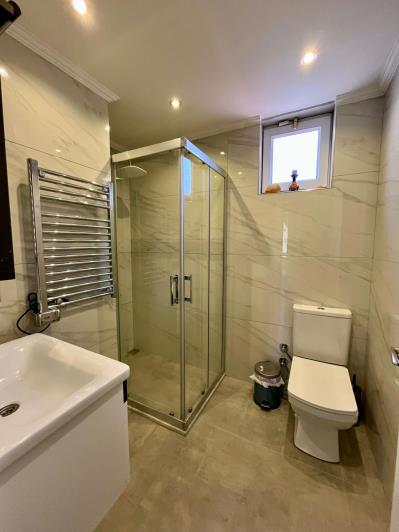 Image No.31-3 Bed Semi-Detached for sale