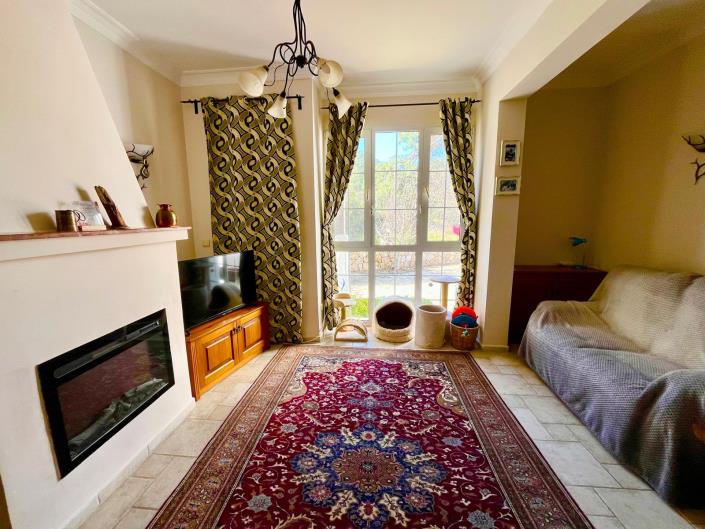 Image No.19-3 Bed Semi-Detached for sale