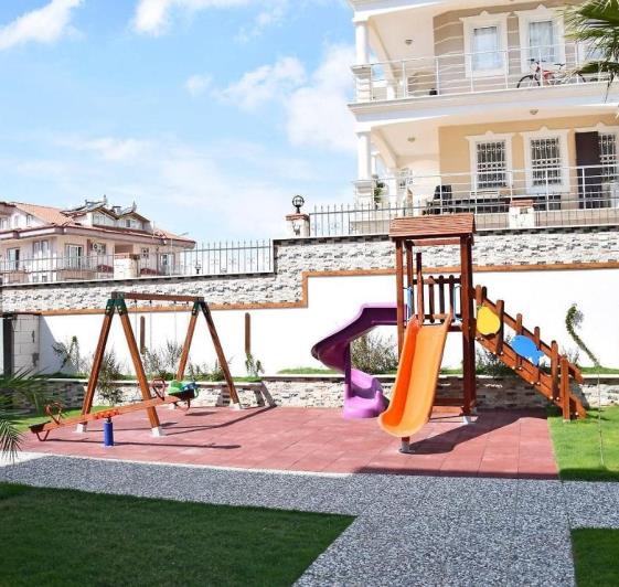 Image No.4-4 Bed Apartment for sale